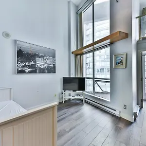 Apartment Funky Modern Loft In The Heart Of Downtown - #1 Location!, Vancouver